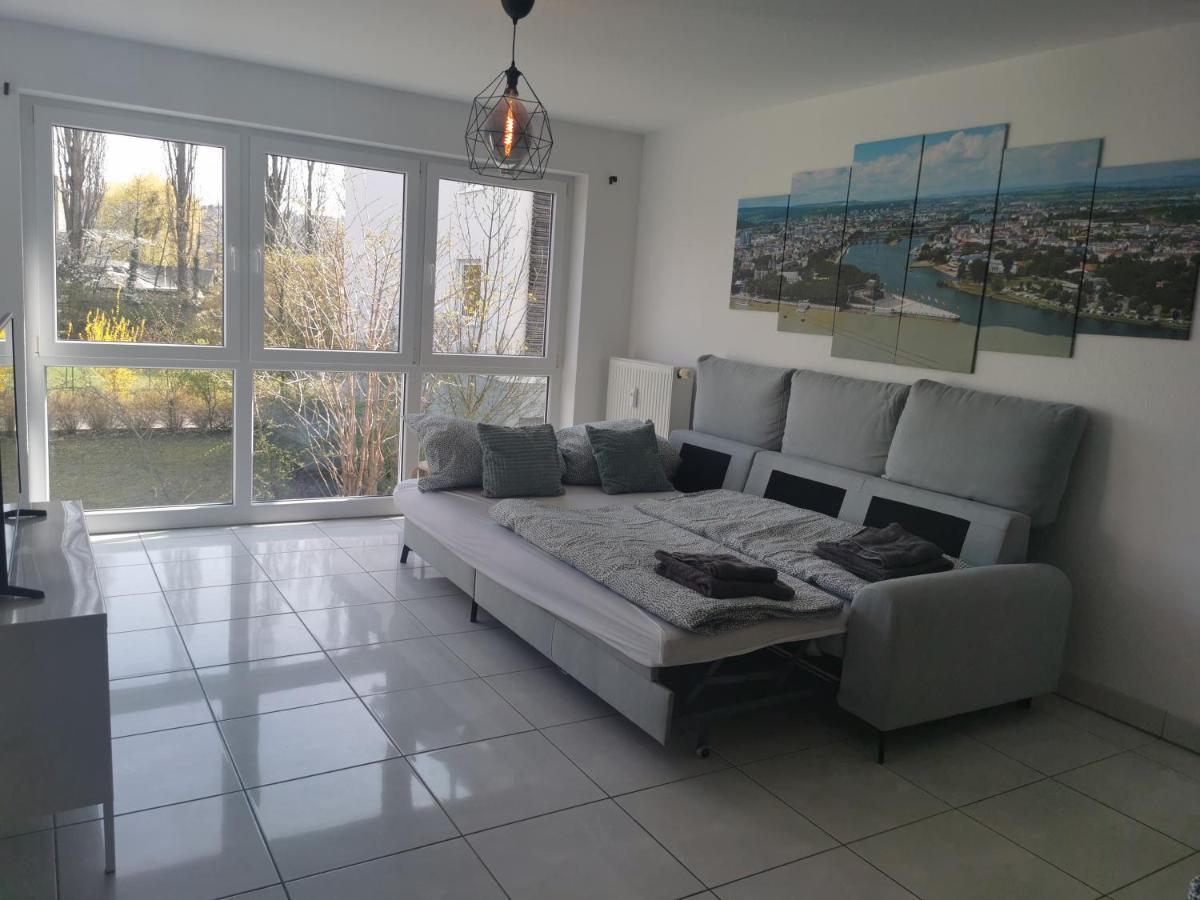 Schoene Und Ruhige Wohnung Direkt An Der Mosel Κόμπλεντς Εξωτερικό φωτογραφία